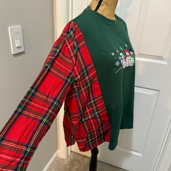 Reworked Snowman Sweatshirt - Picture 3 of 10